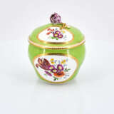 Meissen. Porcelain solitaire with apple green fond and reserves with flowers - фото 16