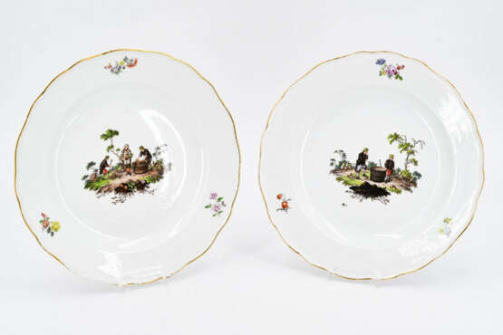 Presumably Meissen. Porcelain tureen, two plates, tile with miner motifs - фото 5