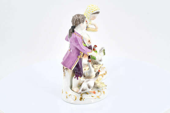 Meissen. Porcelain figurines of girl feeding chicken and boy feeding geese - фото 10
