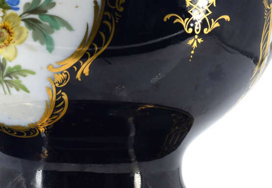Meissen. Porcelain vase with flower bouquets and landscape - фото 9