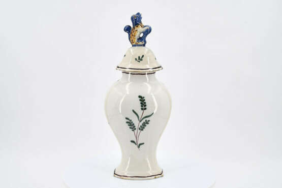 Delft. Set of five ceramic vases - фото 23