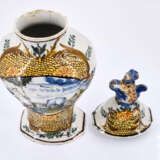 Delft. Set of five ceramic vases - photo 26