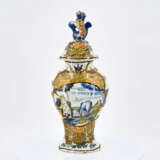 Delft. Set of five ceramic vases - фото 20