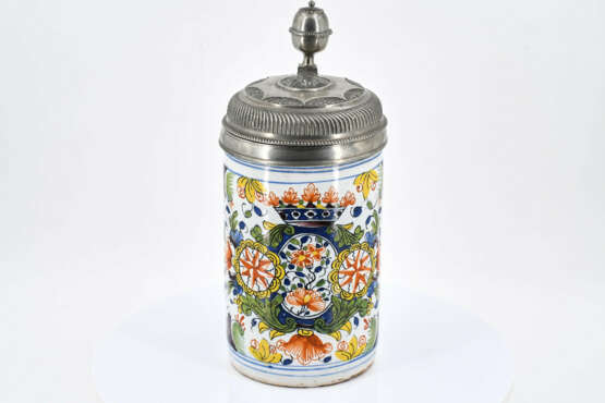 Thüringen. Ceramic and tin tankard with crowned flower cartouche - Foto 8