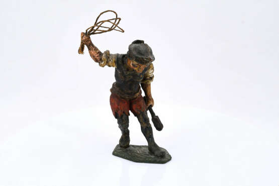 Southern German. Wooden figurine of a flagellant - photo 2