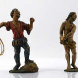 Southern German. Three wooden figurines "Flaggelation of Christ" - photo 2