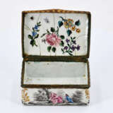 Presumably France. Enamel and copper snuffbox with couple in front of architecture "Surprise d'Amour" - Foto 5