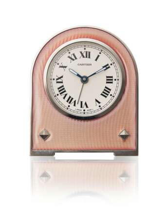 Cartier. CARTIER, STAINLESS STEEL AND ENAMEL DESK CLOCK WITH ALARM, REF. 2746 - Foto 1
