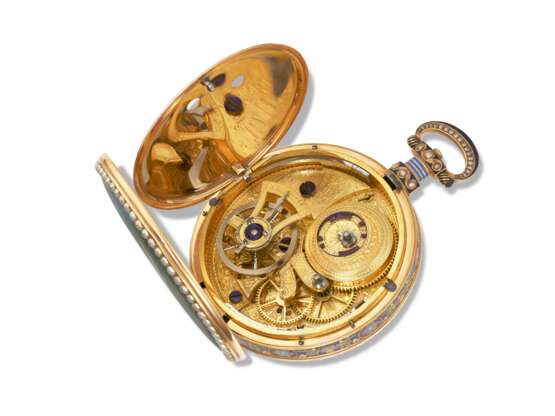 Ilbery, John. ILBERY, 18K GOLD, ENAMEL AND PEARL-SET OPENFACE CENTRE SECONDS DUPLEX WATCH WITH ENAMEL MINIATURE IN THE MANNER OF JEAN-FRANÇOIS-VICTOR DUPONT, MADE FOR THE CHINESE MARKET - Foto 3