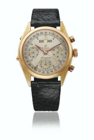 ROLEX. A VERY RARE AND ATTRACTIVE 18K GOLD TRIPLE CALENDAR CHRONOGRAPH WRISTWATCH - photo 1