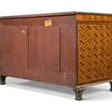 A GEORGE III ORMOLU-MOUNTED MAHOGANY, AMARANTH, HAREWOOD, MARQUETRY AND PARQUETRY BREAKFRONT CABINET - photo 4