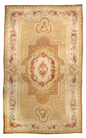 A LARGE GEORGE IV AXMINSTER CARPET - фото 1