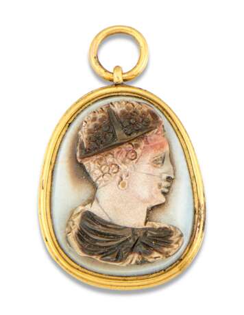 LATE 16TH CENTURY SARDONYX CAMEO OF A MAN WEARING A CROWN - Foto 1