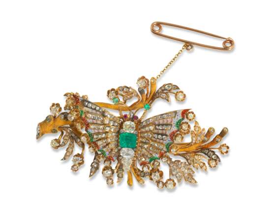 ANTIQUE EMERALD, DIAMOND AND ENAMEL BUTTERFLY BROOCH - photo 2