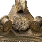 A PAIR OF GEORGE III PARCEL-GILT AND CREAM-PAINTED TORCHERES - photo 2