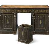 A REGENCY REVIVAL SIMULATED-CALAMANDER, CREAM AND GOLD-PAINTED PEDESTAL DESK - фото 1