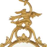 AN IRISH GEORGE III GILTWOOD MIRROR - фото 3