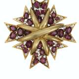 VERDURA GARNET AND DIAMOND CLIP-BROOCH - photo 1