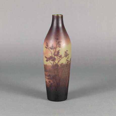Vase mit Landschaftsdekor - Foto 1