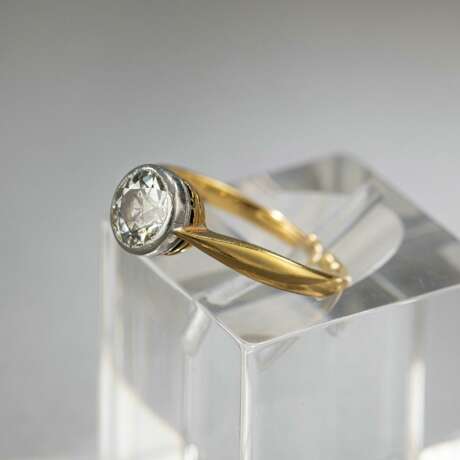 Ring mit Altschliffdiamant - Foto 1