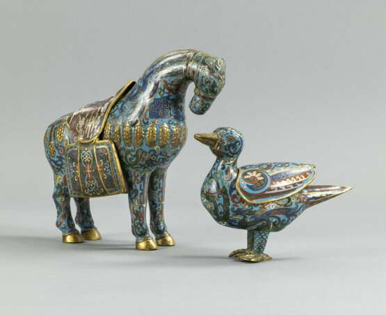 Zwei Cloisonné-Weihrauchbrenner in Form eines Pferdes und einer Ente - Foto 1