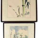 Zwei gerahmte Malereien, eine Flusslandschaft und eine Libelle mit Bambus - фото 1