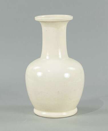 Vase mit cremefarbener craquelierter Glasur - Foto 2