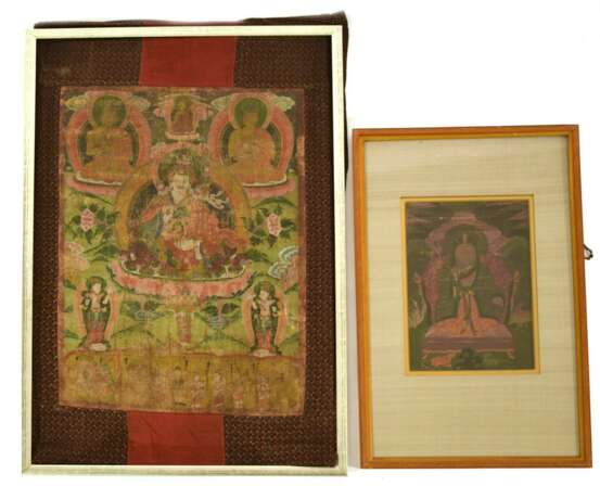 Zwei Thangkas, u. a. mit Darstellung des Padmasambha - photo 1