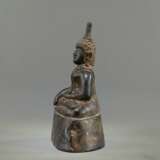 Sitzender Buddha aus Bronze - Foto 2