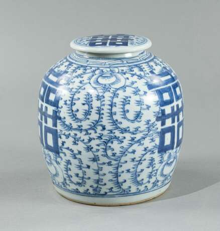 Blau-weißer Ingwertopf aus Porzellan mit 'Shuangxi'-Dekor - фото 2