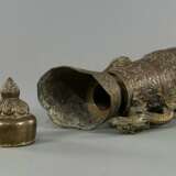 Getriebene Kanne aus Messing und Kupfer mit Drachendeckel - Foto 4
