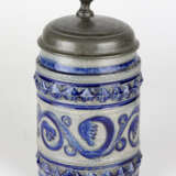 Salzlasurkrug mit Zinndeckel Ende 18. Jahrhundert - Foto 2