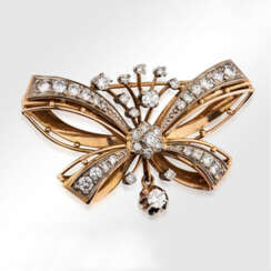 Broche Papillon en or avec des diamants