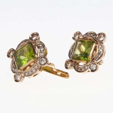 “Earring with chrysolite and diamonds” - photo 2