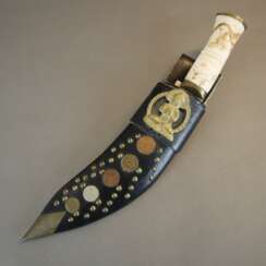 Khukuri-/Kukri-Messer mit Beimessern und Scheide