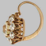 «Boucles d'oreilles en forme de framboise avec des diamants» - photo 2