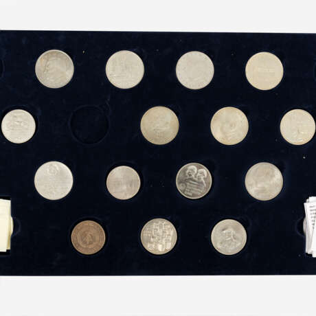 DDR - Schatulle mit CuNi Münzen, - photo 2