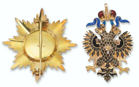 A GOLD, SILVER-GILT AND ENAMEL BADGE AND STAR OF THE ORDER OF THE WHITE EAGLE - фото 2