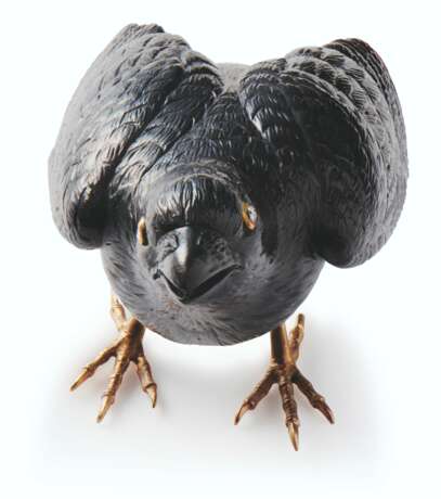 Fabergé. A JEWELLED AND GOLD-MOUNTED OBSIDIAN MODEL OF A CROW - Foto 3