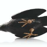 Fabergé. A JEWELLED AND GOLD-MOUNTED OBSIDIAN MODEL OF A CROW - photo 4