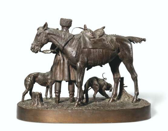 A BRONZE GROUP OF A HUNTER AND HOUNDS - photo 2
