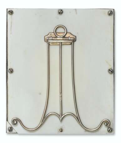 Fabergé. A JEWELLED AND GUILLOCH&#201; ENAMEL SILVER-MOUNTED PHOTOGRAPH FRAME - photo 2