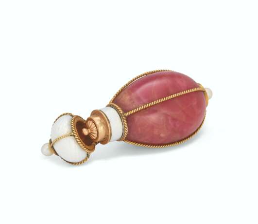 Fabergé. A JEWELLED, GUILLOCH&#201; ENAMEL AND GOLD-MOUNTED RHODONITE SCENT BOTTLE - фото 2