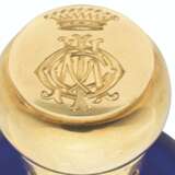 A GOLD-MOUNTED COBALT BLUE GLASS SCENT BOTTLE - photo 3