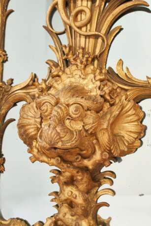 A PAIR OF NORTH EUROPEAN GILTWOOD PIER MIRRORS - photo 3