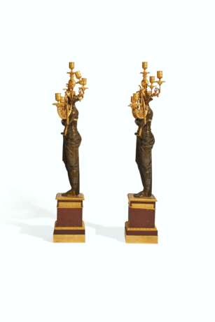 A PAIR OF CONSULAT ORMOLU, PATINATED BRONZE AND ROUGE GRIOTTE MARBLE FIVE-LIGHT CANDELABRA - фото 3