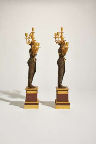 A PAIR OF CONSULAT ORMOLU, PATINATED BRONZE AND ROUGE GRIOTTE MARBLE FIVE-LIGHT CANDELABRA - фото 4