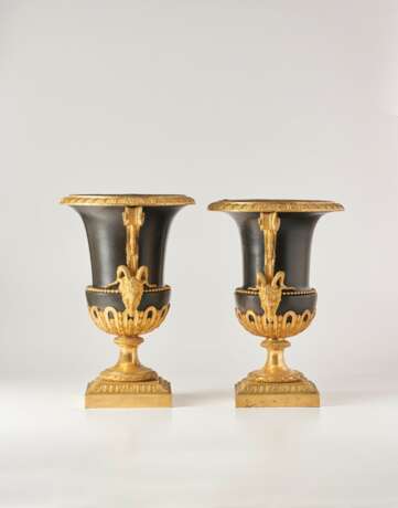 A PAIR OF FRENCH ORMOLU AND PATINATED BRONZE VASES - photo 2