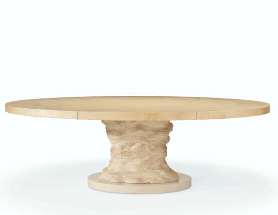 A VELLUM-VENEERED, MARBLE AND PLASTER EXTENSION DINING TABLE - Foto 1