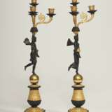 A PAIR OF CHARLES X ORMOLU AND PATINATED BRONZE FOUR-BRANCH CANDELABRA - фото 2